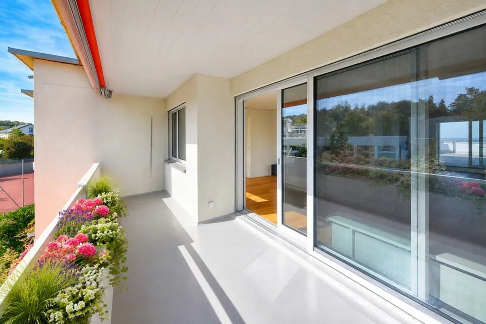 5.5 Zimmer-Attikawohnung mit grosser Terrasse und fantastischem Panoramablick – Foto 11 von 12