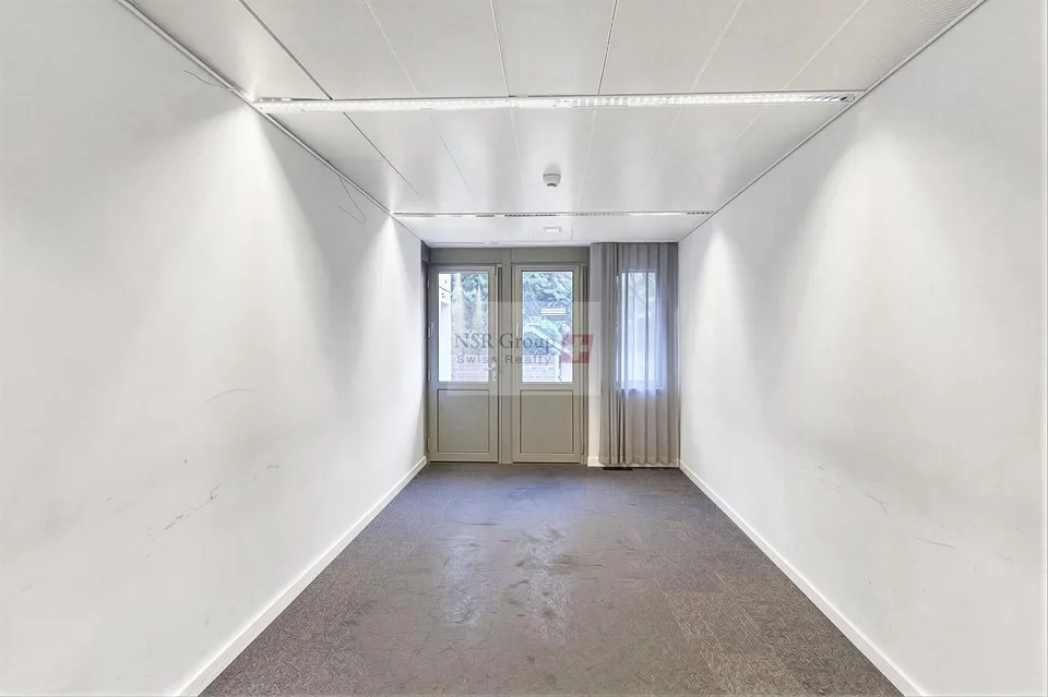 Arcade Gewerbeimmobilie 538 m² + 100 m² Lager - Januar 2027 – Foto 12 von 13