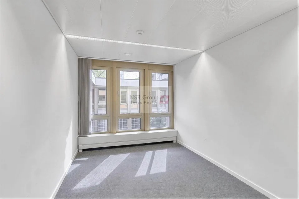 Arcade Gewerbeimmobilie 538 m² + 100 m² Lager - Januar 2027 – Foto 8 von 13