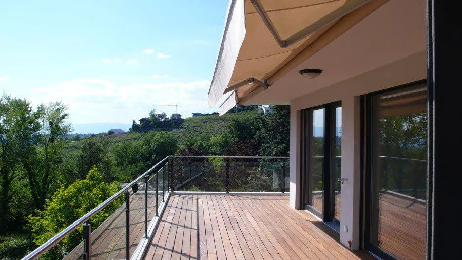 Splendido appartamento di 4 locali con vista panoramica a Lutry – foto 2 di 13