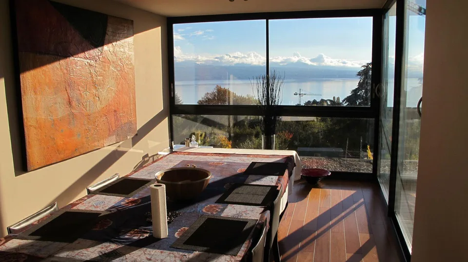 Splendido appartamento di 4 locali con vista panoramica a Lutry – foto 8 di 13