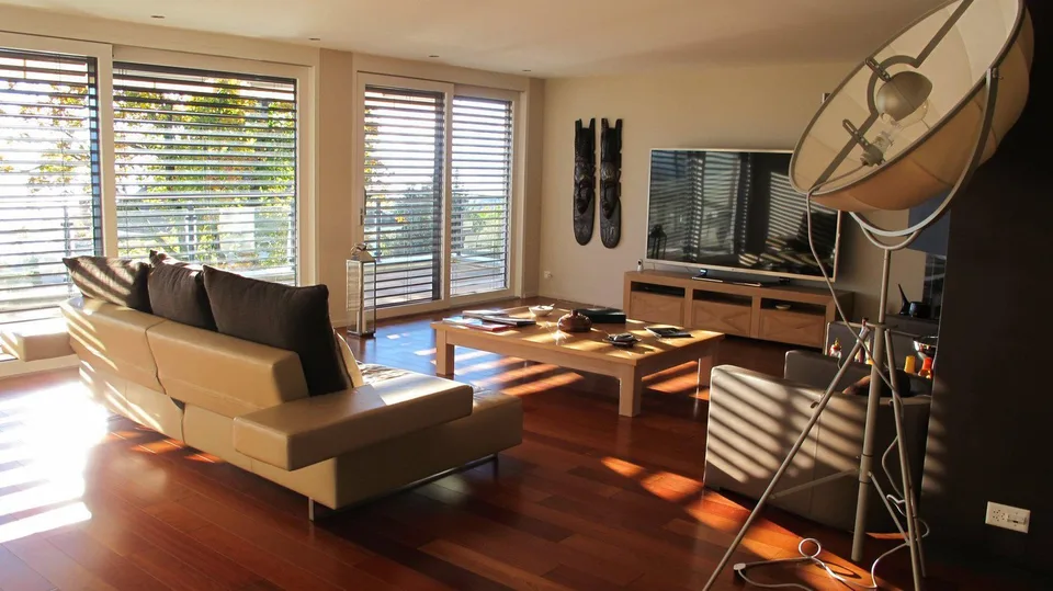 Splendido appartamento di 4 locali con vista panoramica a Lutry – foto 4 di 13