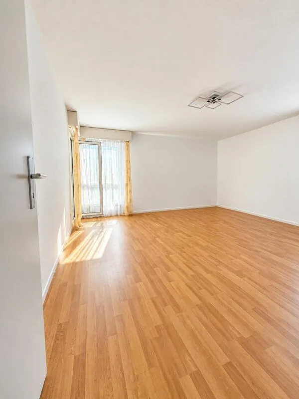 Sanierte 3-Zimmerwohnung zu vermieten – Foto 3 von 8