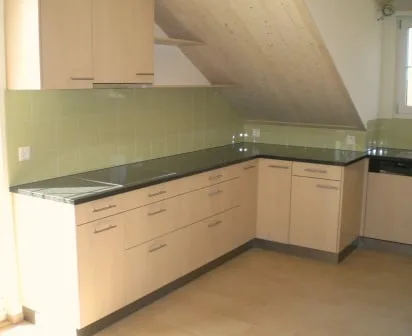 Charming 3 1/2-room apartment attic – photo 2 of 7