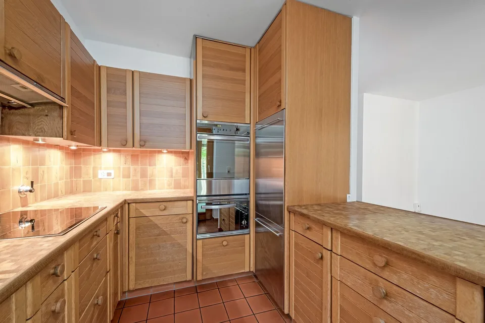 Maison de famille charmante de 5,5 pièces dans un quartier calme à Bâle – photo 16 sur 24