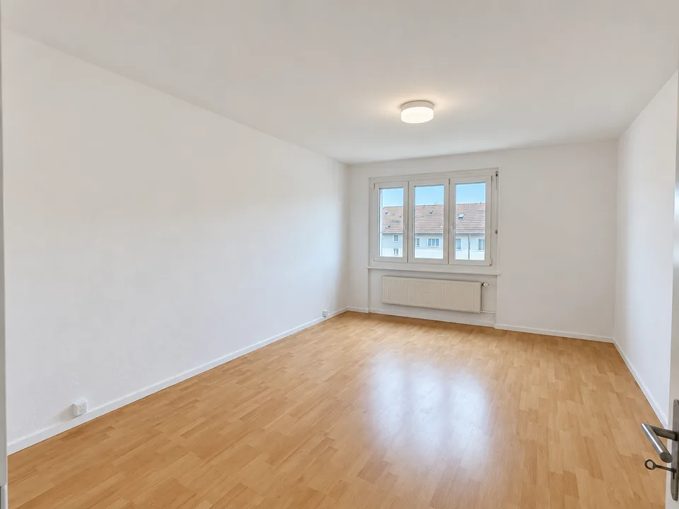 Helles und geräumiges 4,5-Zimmer-Wohnung mit Garage in La Chaux-de-Fonds – Foto 6 von 7