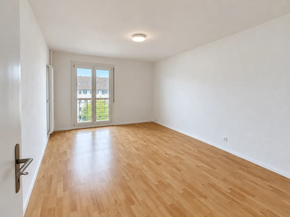 Helles und geräumiges 4,5-Zimmer-Wohnung mit Garage in La Chaux-de-Fonds – Foto 5 von 7