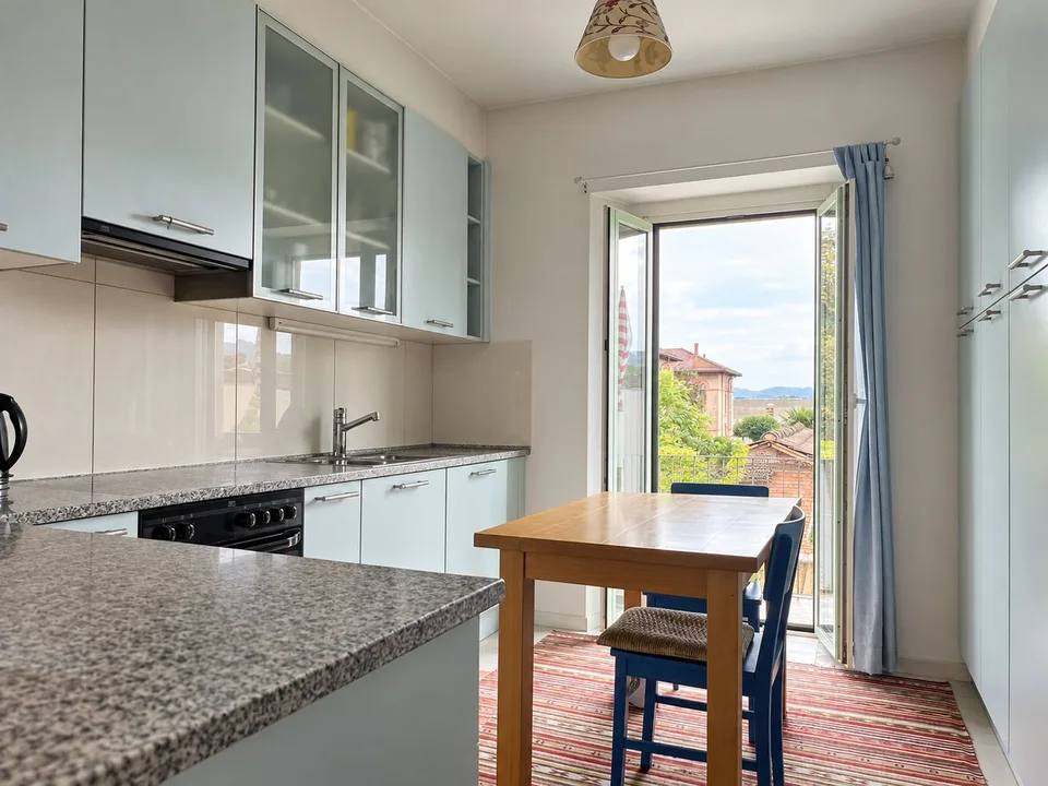Kleines Einfamilienhaus mit Rustico und Garten zur Renovierung – Foto 4 von 19