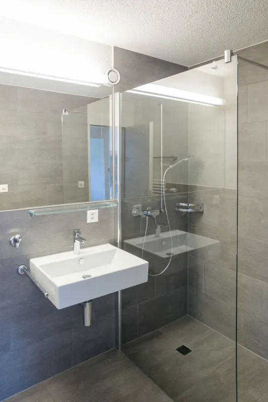 Appartement attrayant de 3,5 pièces - fraîchement rénové – photo 6 sur 11