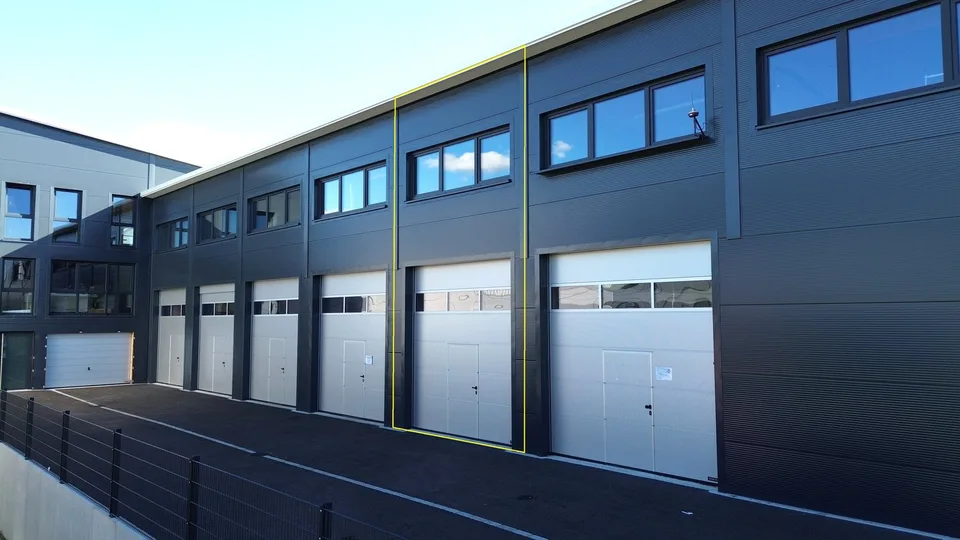 A room, many possibilities: garage box with added value – photo 2 of 8
