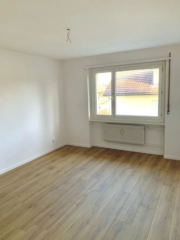 Appartement 2 pièces, 1er étage au milieu – photo 7 sur 12