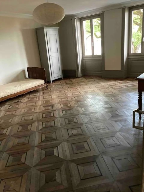 Préverenges, zwei Schritte vom See und den Geschäften entfernt: zur Miete ein geräumiges 3,5-Zimmer-Apartment – Foto 10 von 14