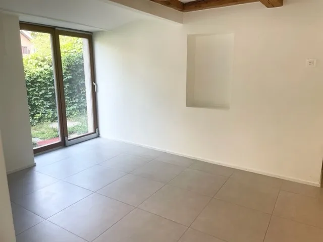 Schönes 2,5-Zimmer-Apartment, sehr gut gelegen – Foto 4 von 6