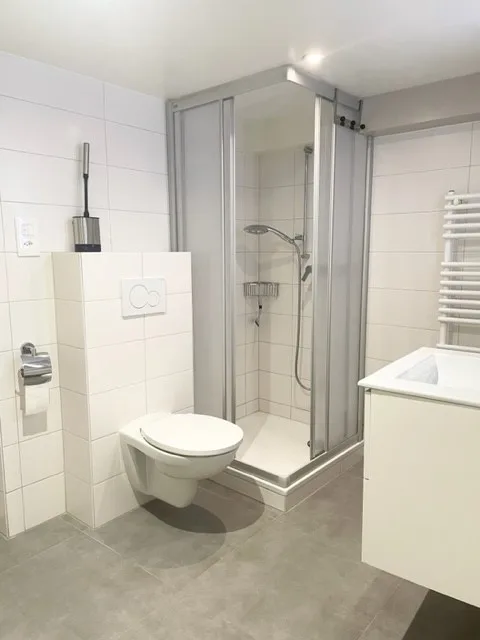 Schönes 2,5-Zimmer-Apartment, sehr gut gelegen – Foto 6 von 6
