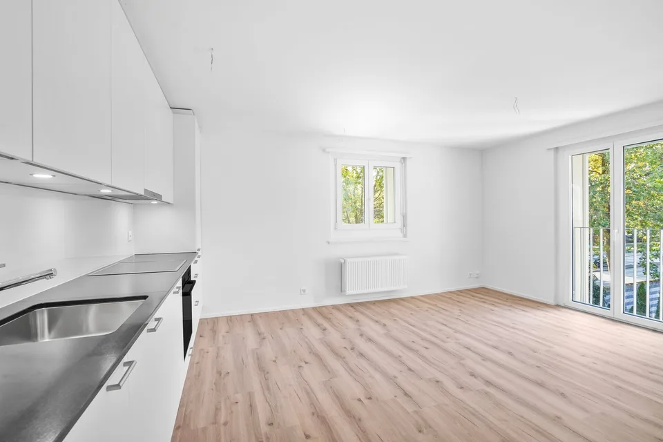 Neurenovierte 2-Zimmer-Wohnung mit Balkon – Foto 4 von 13