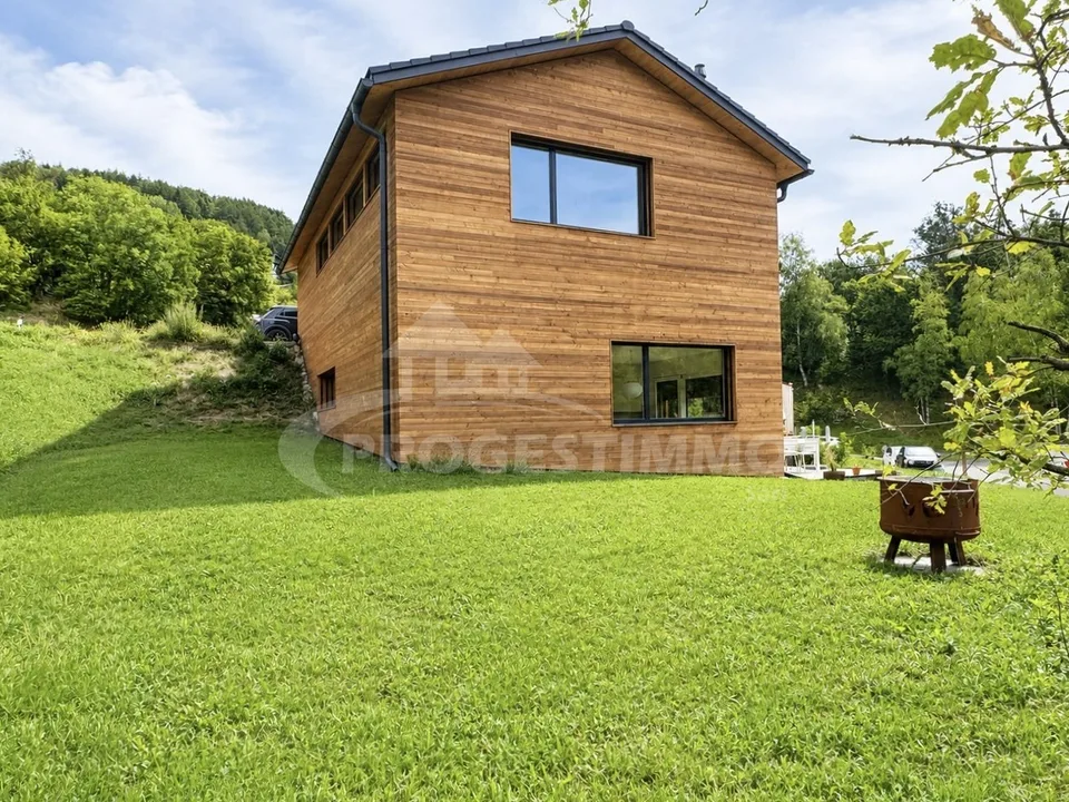 Villa mit contemporary Architektur und Panoramablick – Foto 12 von 13