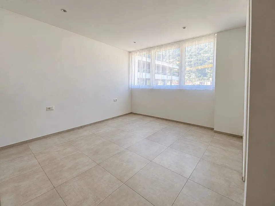 Helle 3.5-Zimmer-Wohnung nur wenige Schritte vom See entfernt – Foto 6 von 8