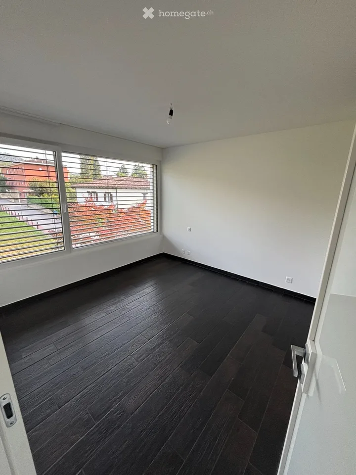 Moderne Einfamilienhaus in Ponte Capriasca zu vermieten – Foto 9 von 13