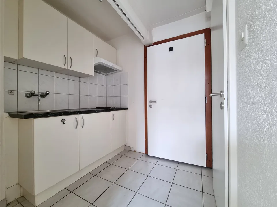 Vivez à deux pas de la ville, dans un quartier calme – Foto 2 von 4