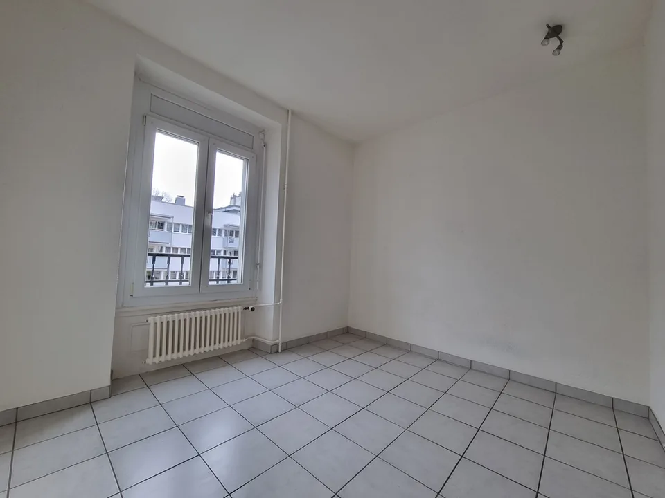 Vivez à deux pas de la ville, dans un quartier calme – Foto 3 von 4