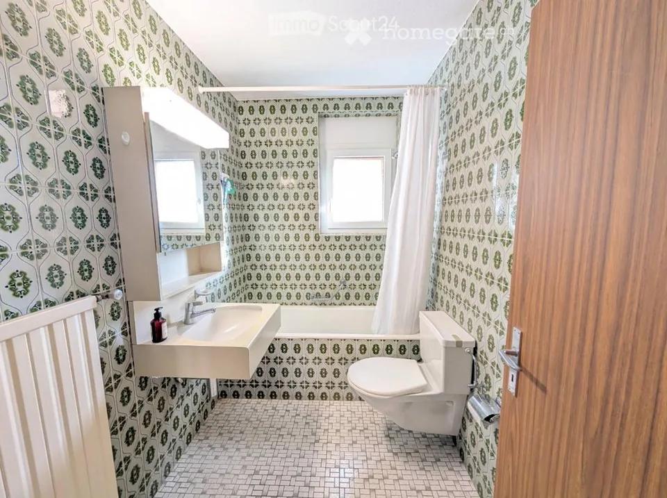 Charmanter Apartment mit 2.5 Zimmern und 61 m2, Freiburg – Foto 3 von 5