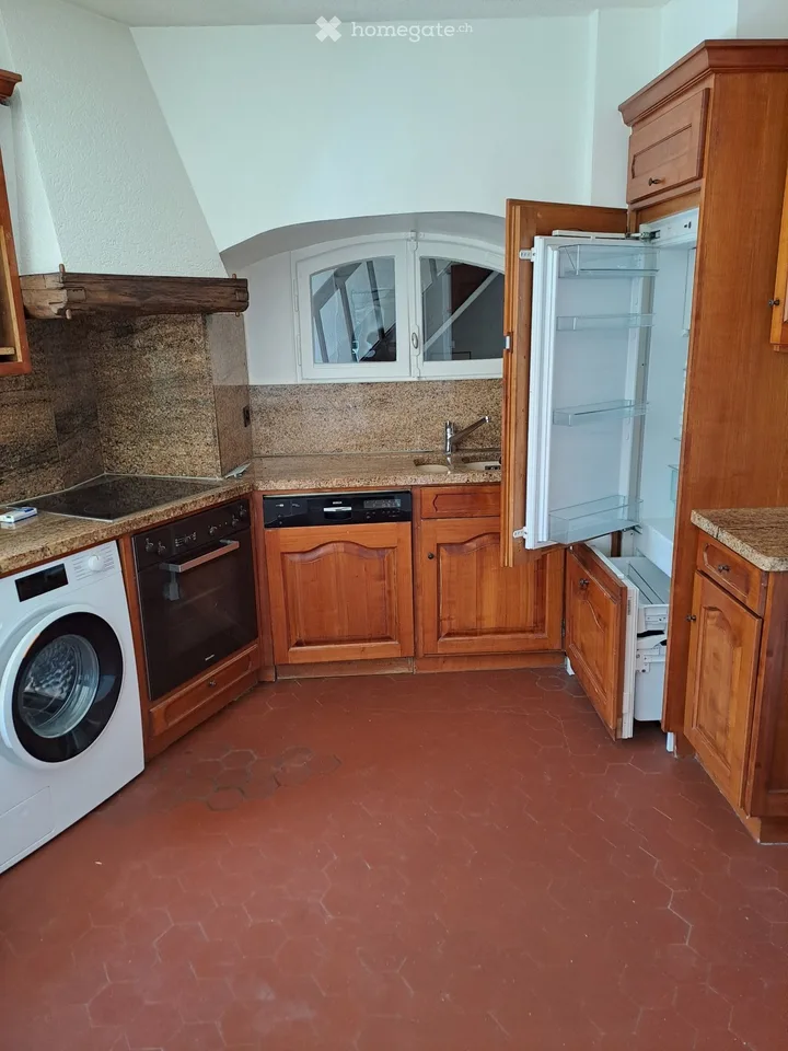 Zu vermieten in einem ländlichen Haus in Auvernier – Foto 2 von 4
