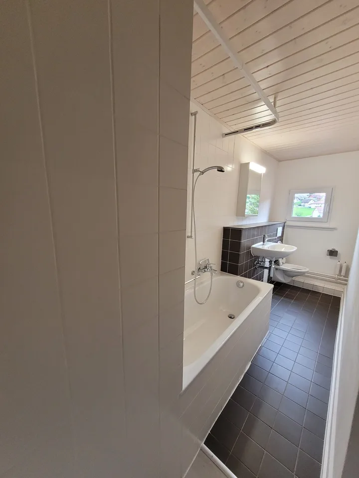 Gemütliche 2.5-Zimmer-Wohnung in Läufelfingen – sofort verfügbar! – Foto 6 von 8