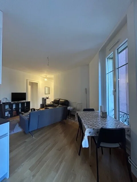 Bel appartement en plein centre-ville – Foto 8 von 9
