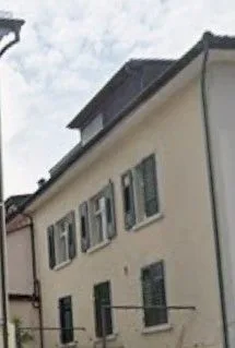 *Proprietà commerciale con appartamento e camere singole* – foto 9 di 13