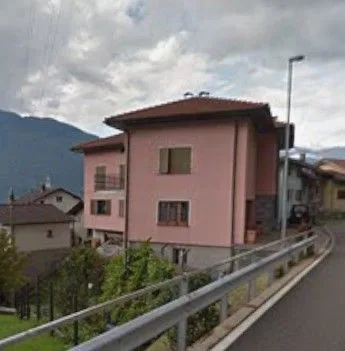*Casa bifamiliare* – foto 3 di 11