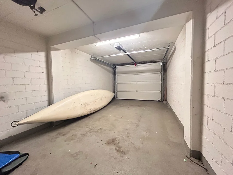 Grosszügige 2.5-Zimmer-Dachwohnung mit Garage - auch als Kapitalanlage – Foto 11 von 13