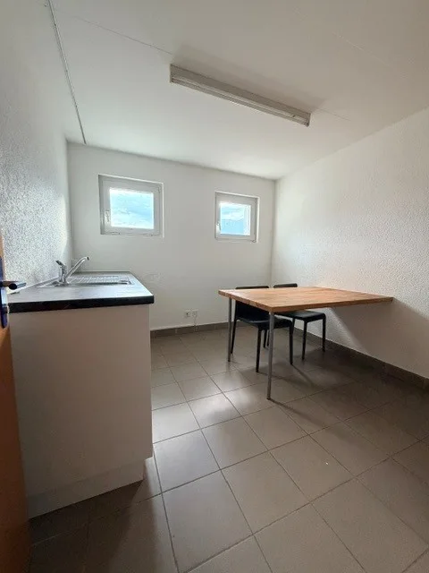 Zu vermieten – Gewerbefläche von 170 m² in Fully, unterteilt in 3 unabhängige Räume – Foto 9 von 13