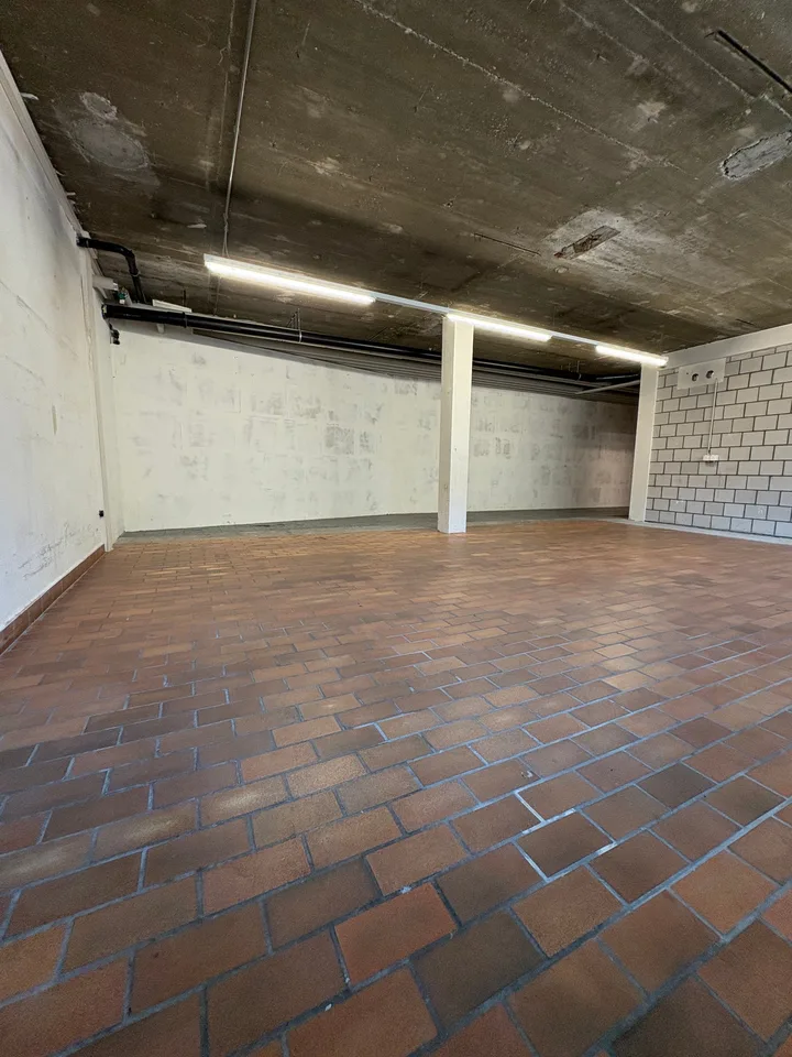 Molto spazio per le tue idee? 75 m² di spazio di stoccaggio ad Allschwil – foto 4 di 8
