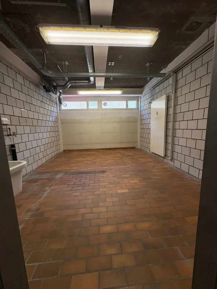Molto spazio per le tue idee? 75 m² di spazio di stoccaggio ad Allschwil – foto 7 di 8