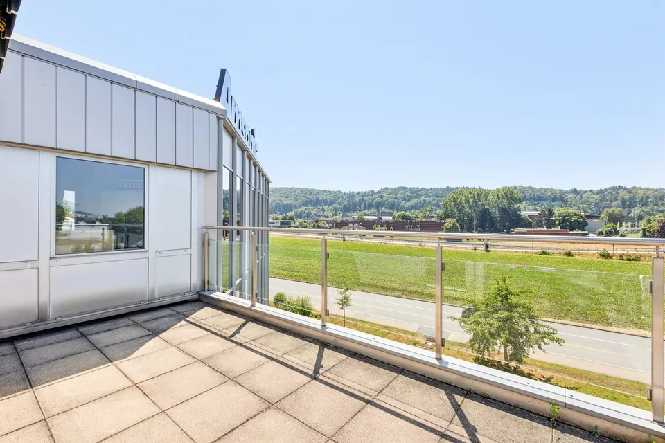 Moderne und klimatisierte Büroflächen an optimaler Lage – Foto 10 von 14