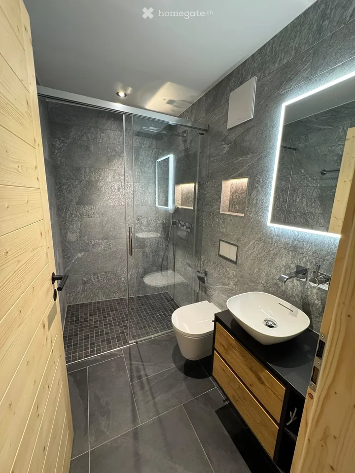 Charmey – appartamento di 3,5 locali recente di 94 m² con balcone e vista montagna – foto 3 di 10