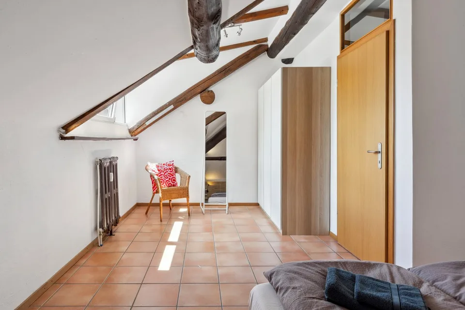 Mansardenwohnung eingerichtet in Biasca – sofort verfügbar – Foto 8 von 13