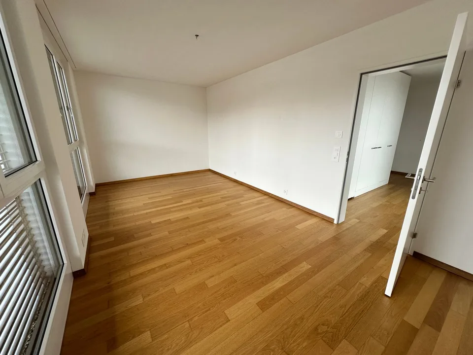 Charmante 2.5-Zimmer-Attikawohnung in Menznau – Foto 9 von 13