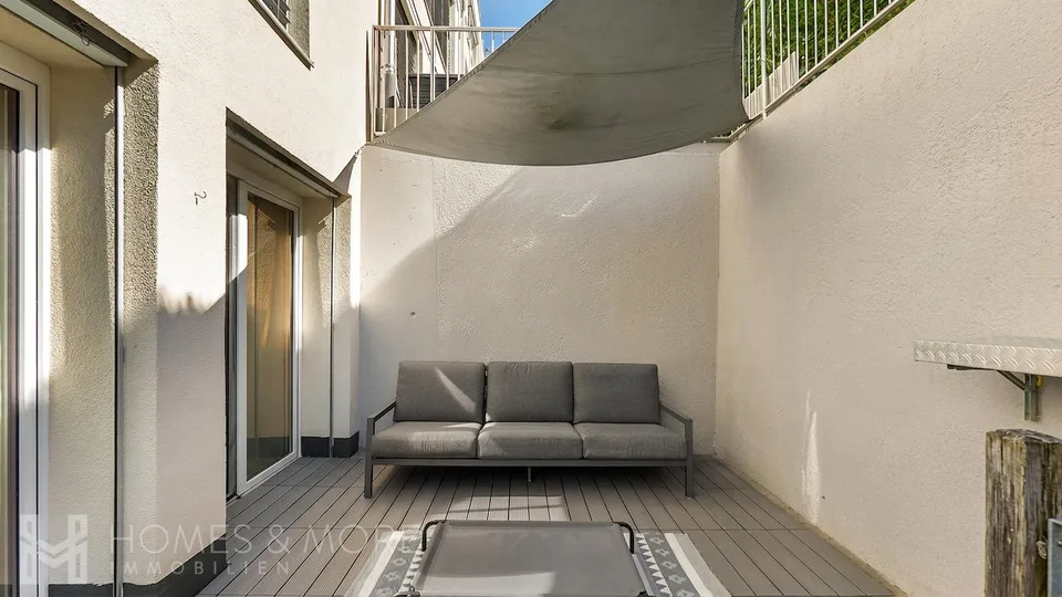 MODERNE - AVEC BEAUCOUP D'ESPACE, JARDIN PRIVE ET ESPACE DE DETENTE – photo 11 sur 13