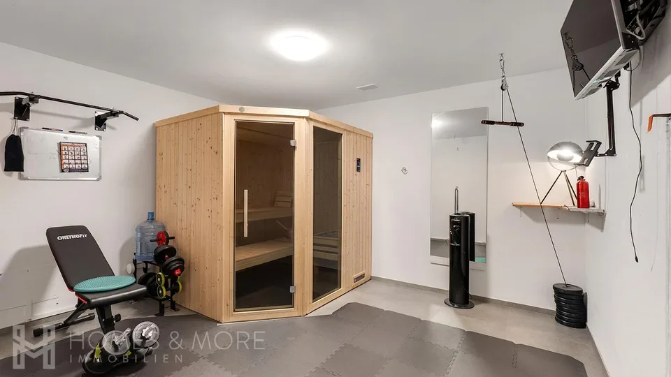 MODERNE - AVEC BEAUCOUP D'ESPACE, JARDIN PRIVE ET ESPACE DE DETENTE – photo 10 sur 13