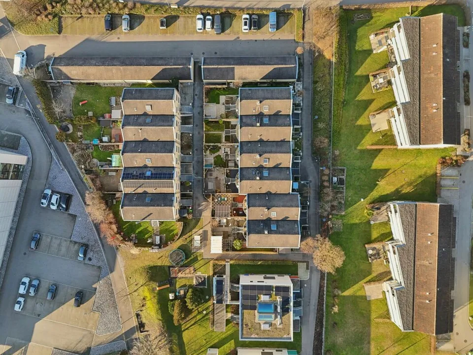 Casa a schiera in una posizione tranquilla e centrale – foto 3 di 21