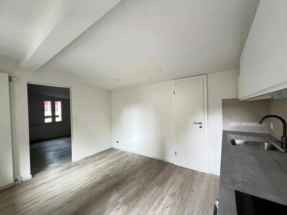 Unabhängiges Haus mit 1,5 Zimmern – Foto 3 von 7
