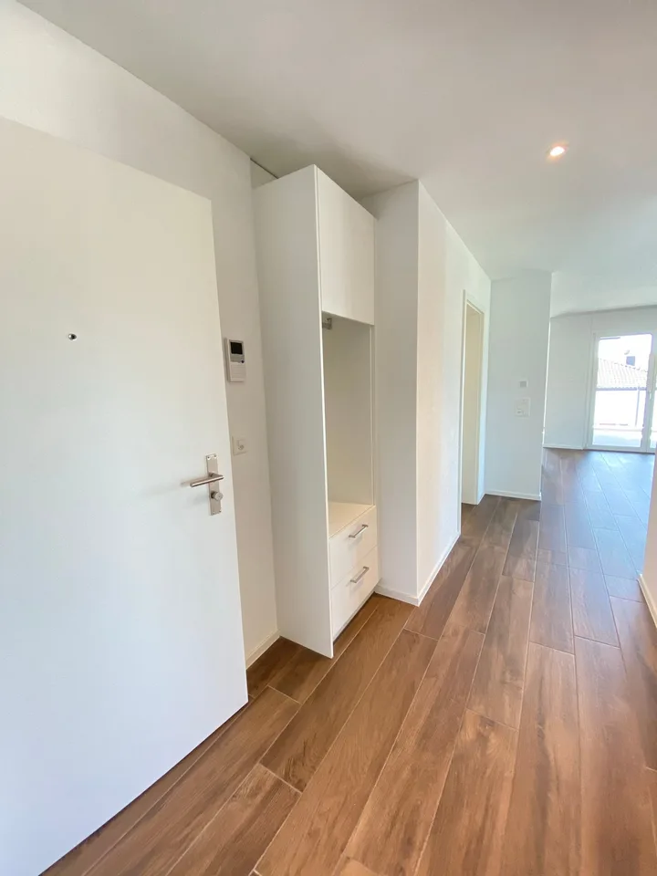Helle 3.5-Zimmer-Wohnung im Erdgeschoss in Leibstadt – ab Februar 2027 verfügbar – Foto 9 von 13