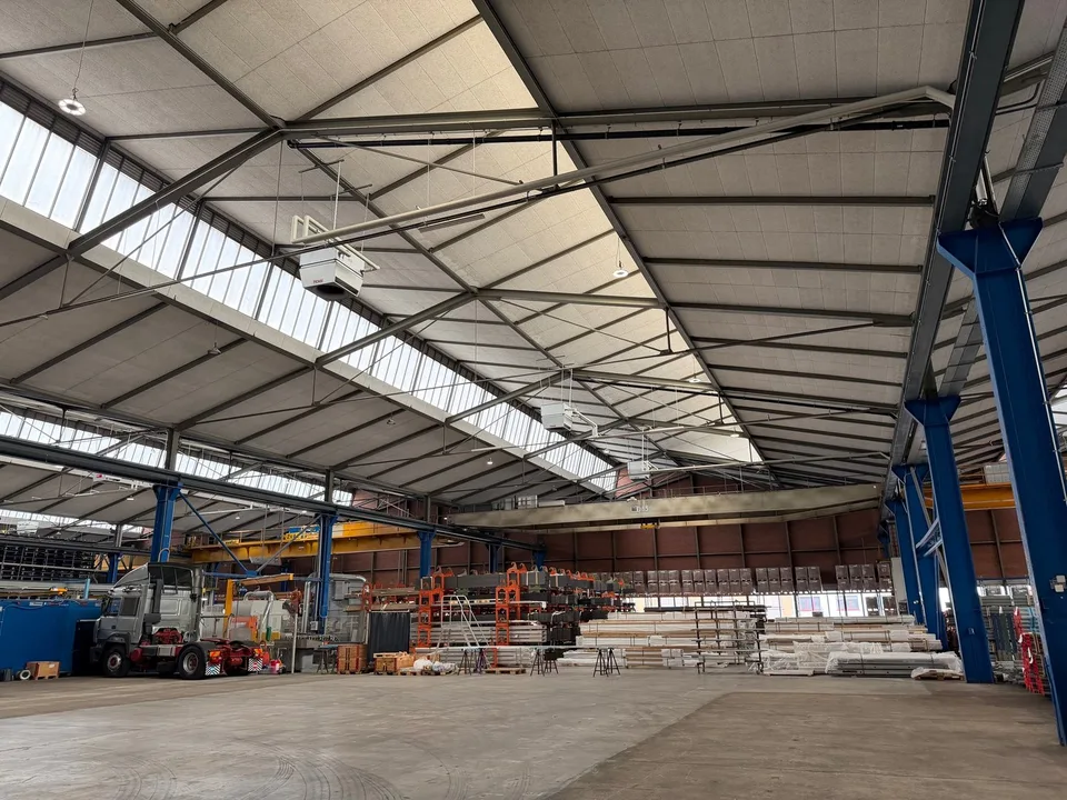 Espace de production et de stockage dans la zone industrielle de Dietikon – photo 4 sur 8