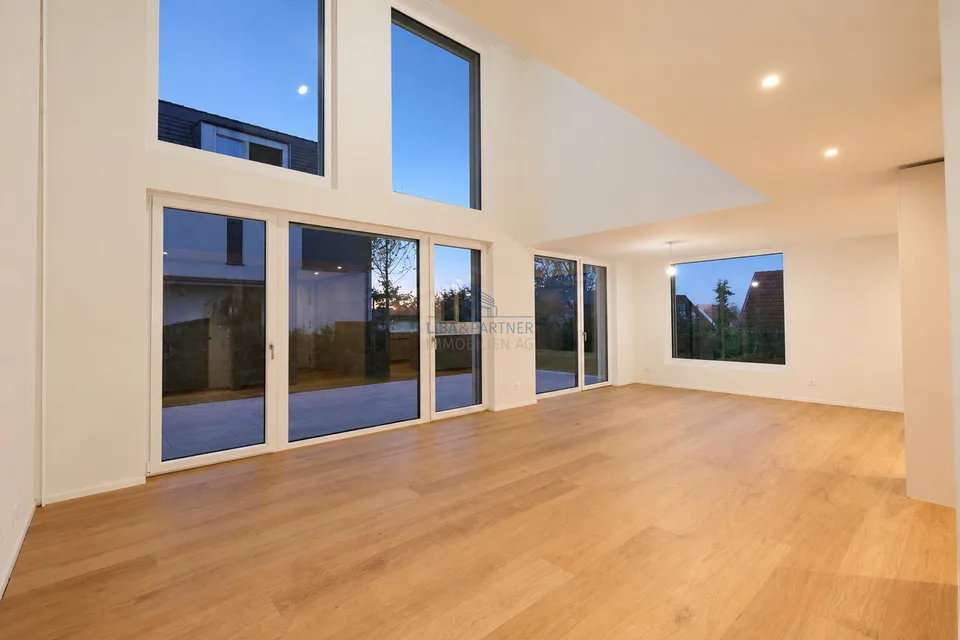 5.5 Zimmer Einfamilienhaus in Pfeffingen – Foto 3 von 13