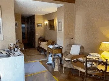 LUTRY - Charmantes 2.5-Zimmer-Dachgeschosswohnung mit Aussicht und Balkon – Foto 6 von 9