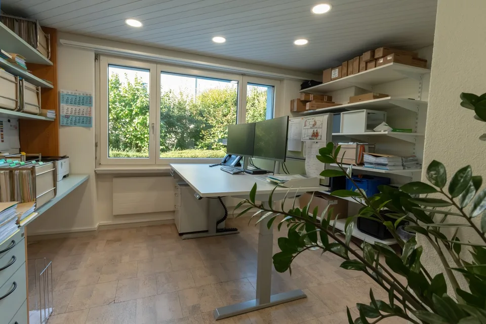 Locaux de bureau polyvalents à Muri – photo 3 sur 12