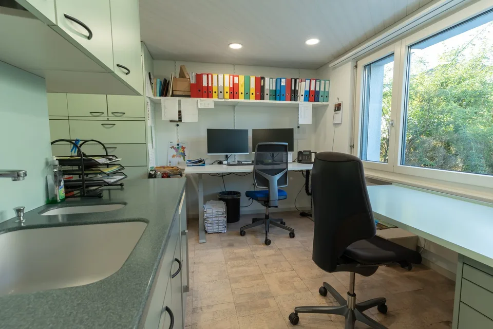 Locaux de bureau polyvalents à Muri – photo 9 sur 12