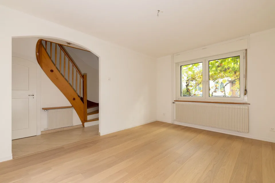 Schönes 4-Zimmer-Reiheneinfamilienhaus in Basel – Foto 5 von 12