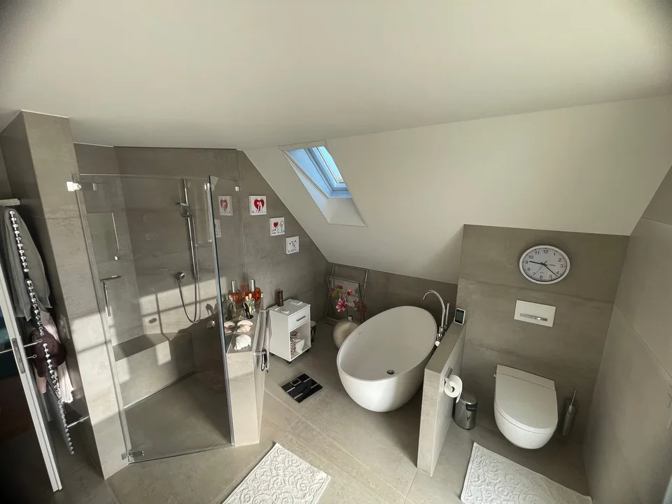 Traumhaus mit privatem Spa, Whirlpool, Schwimmteich und Golfvergnügen im eigenen Garten – Foto 20 von 30